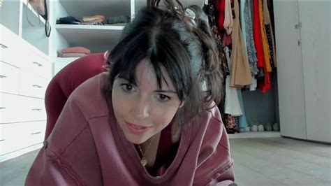 mila_1|Mila 1 webcam show .